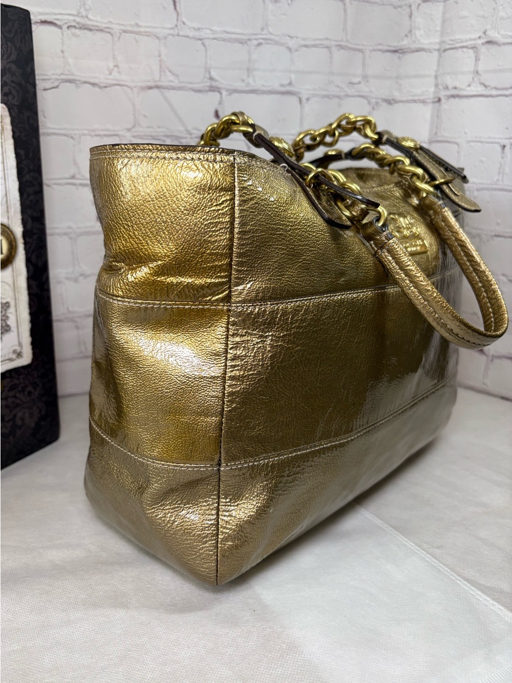 Coach Madison Tribeca Crinkled Metallic Gold Patent Leather Tote No.C1093-15373 - Picture 3 of 15